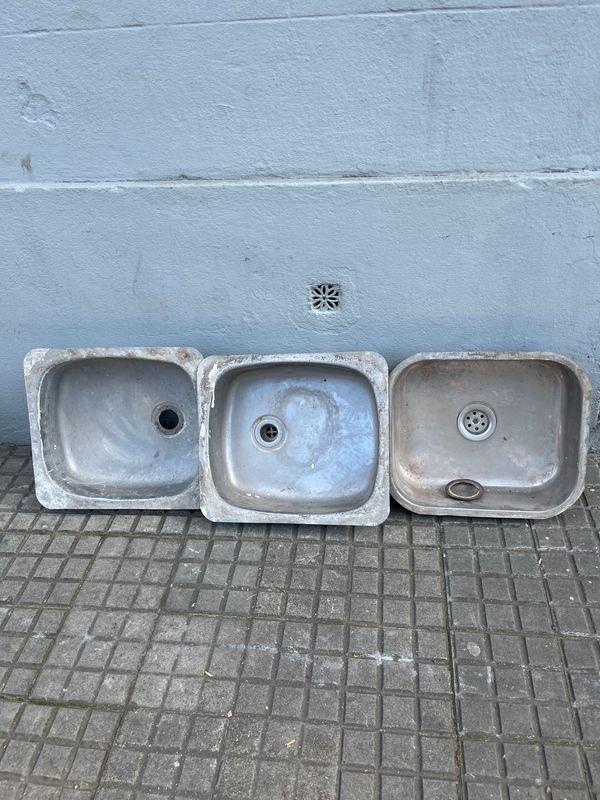 3 Piletas de Acero Inoxidable Medidas 45x40 cm