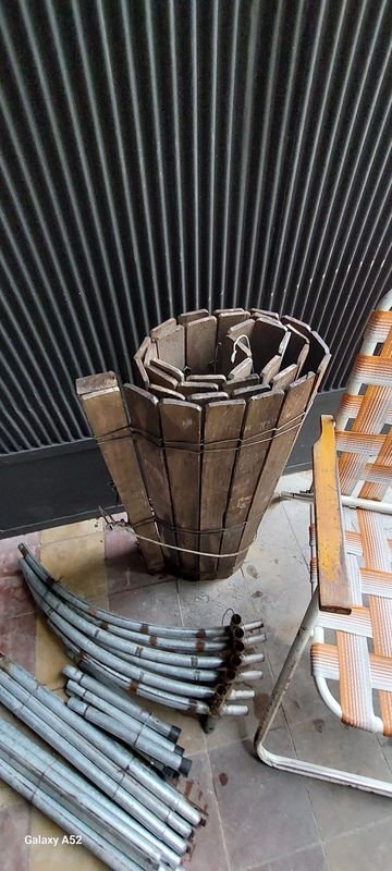 Silla de playa vintage con estructura de madera y asientos tejidos - imagen 5