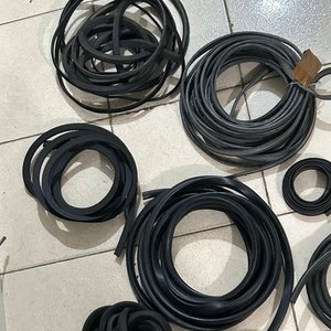 Burletes de Goma Negros para Puertas y Ventanas - imagen 1