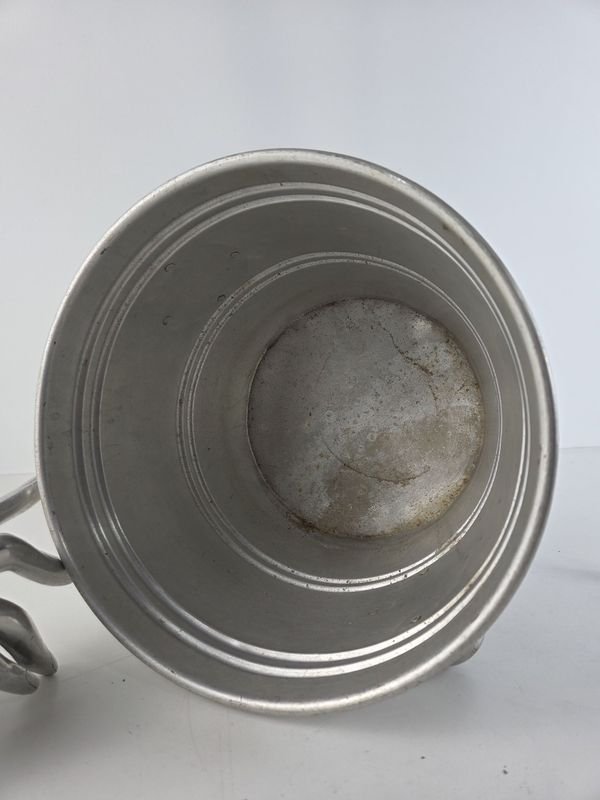 Gran champagñera vintage en aluminio para decoración - imagen 4