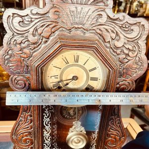 Reloj de Sobremesa Americano Ansonia Clock Co. Antiguo, Madera Tallada - imagen 5