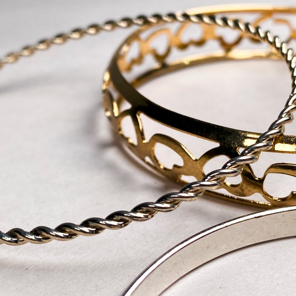 Joyas de Oro y Plata en Excelente Condición - imagen 3