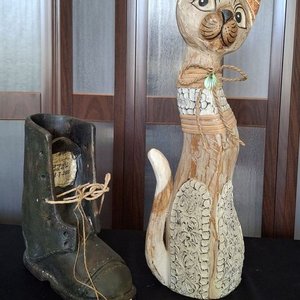 Figura Gato Rústico, Bota Antigua y Bufanda Oficial Real Madrid - imagen 4