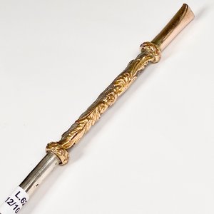 Bombilla de Plata y Oro con Detalles Labrados - imagen 3