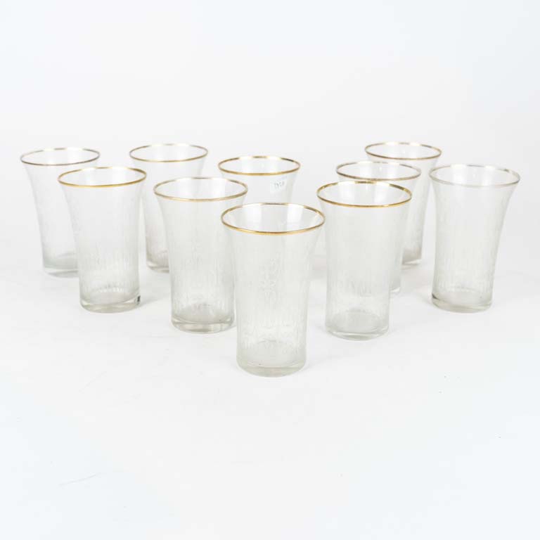 Lote anterior: 10 Vasos de vidrio tallados (uno con minimos detalles) - Medidas: 13cm 