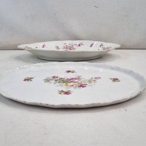 Conjunto de Fuente y Bandeja Ovalada de Porcelana M.Z. Austria con Diseño Floral y Borde Dorado - imagen 3