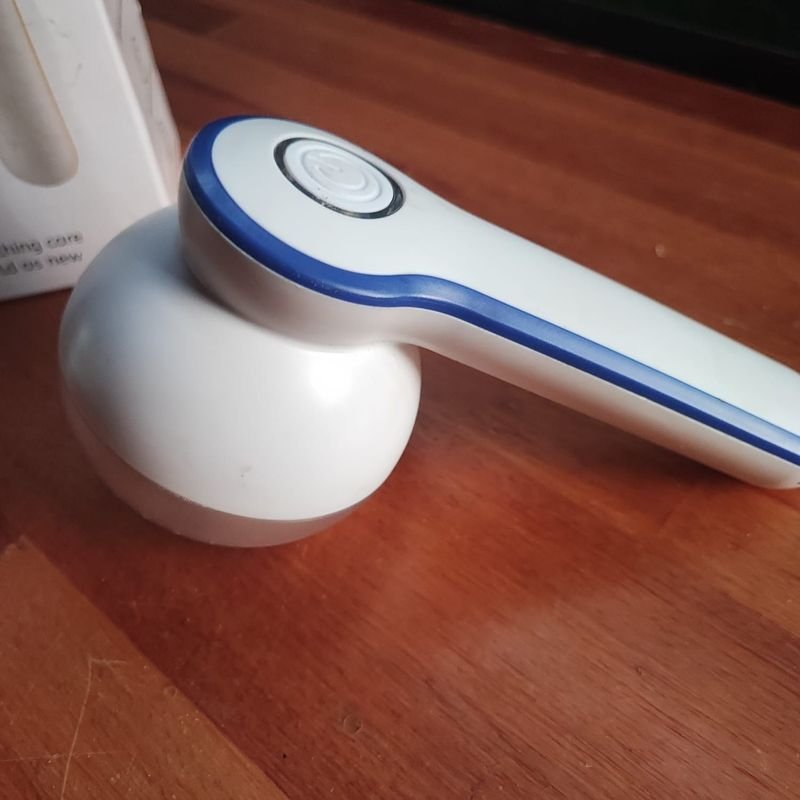 Saca pelusa recargable con conectividad Bluetooth - imagen 3