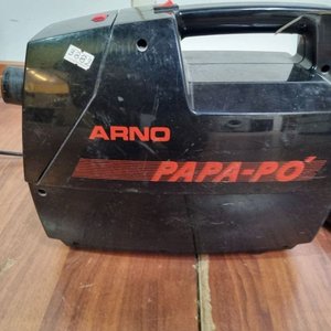 Aspiradora Arno Papa-Po Negra con Accesorios - imagen 3