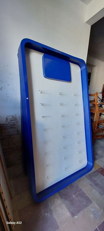 Excibidor perimetro azul y fondo blanco - imagen 2