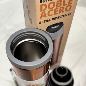 Botella Térmica de Acero Inoxidable con Tapa Segura, 450cc, Nueva en Caja - imagen 4