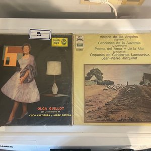 Lote siguiente: Lote de 2 Vinilos: Olga Guillot y Varios Artistas