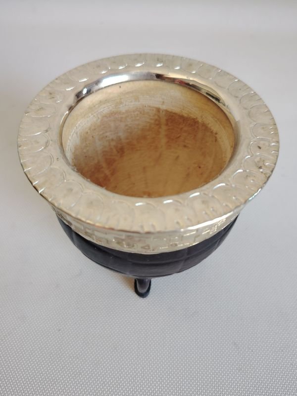 Mate imperial de calabaza paraforrado en cuero con virola y fleje plateado - imagen 4