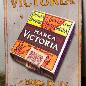 Lote anterior: Cartel Chapa Decorativo Fósforos Victoria Uruguay