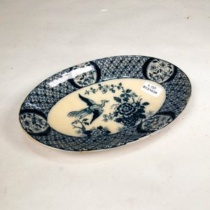 Centro de Porcelana Inglesa Oval Blanco y Azul con Diseño de Ave - imagen 3