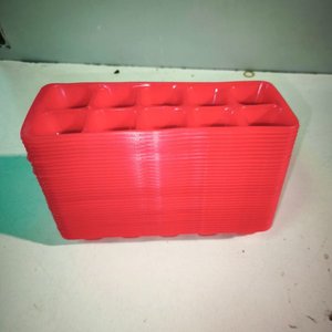33 Cubeteras Rojas de Plástico - imagen 3