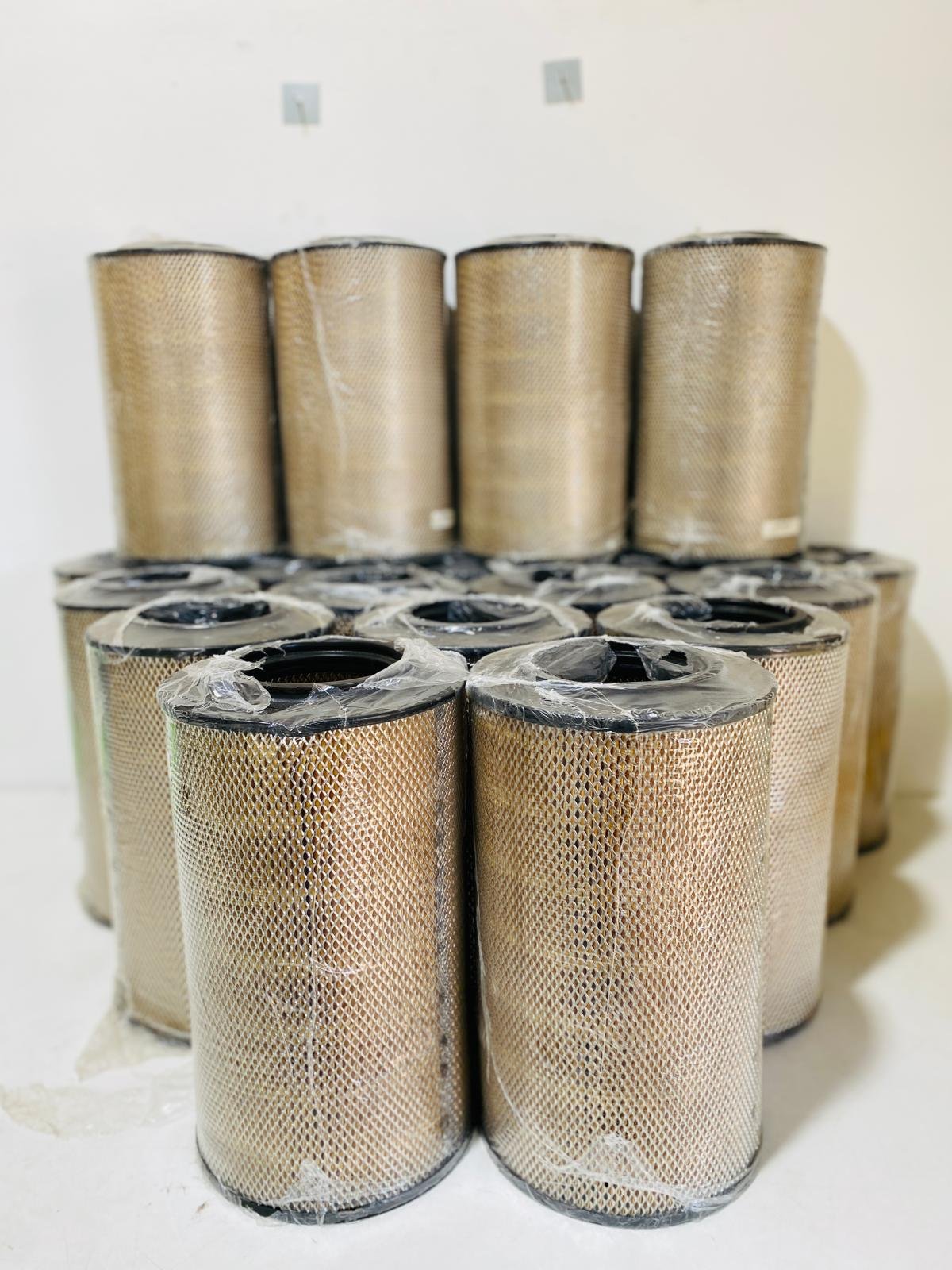 Item lote-x18-filtros-de-aire-iveco - Image 2