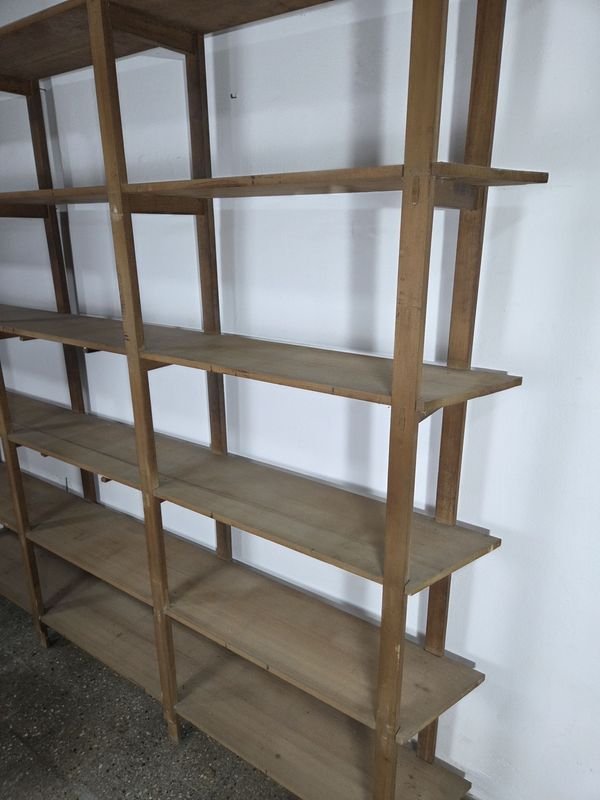 Estantería de madera en pino brasil - imagen 4