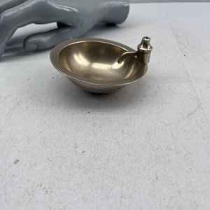Despojador o Jabonera con Forma de Bachita con Canilla de Bronce - imagen 3