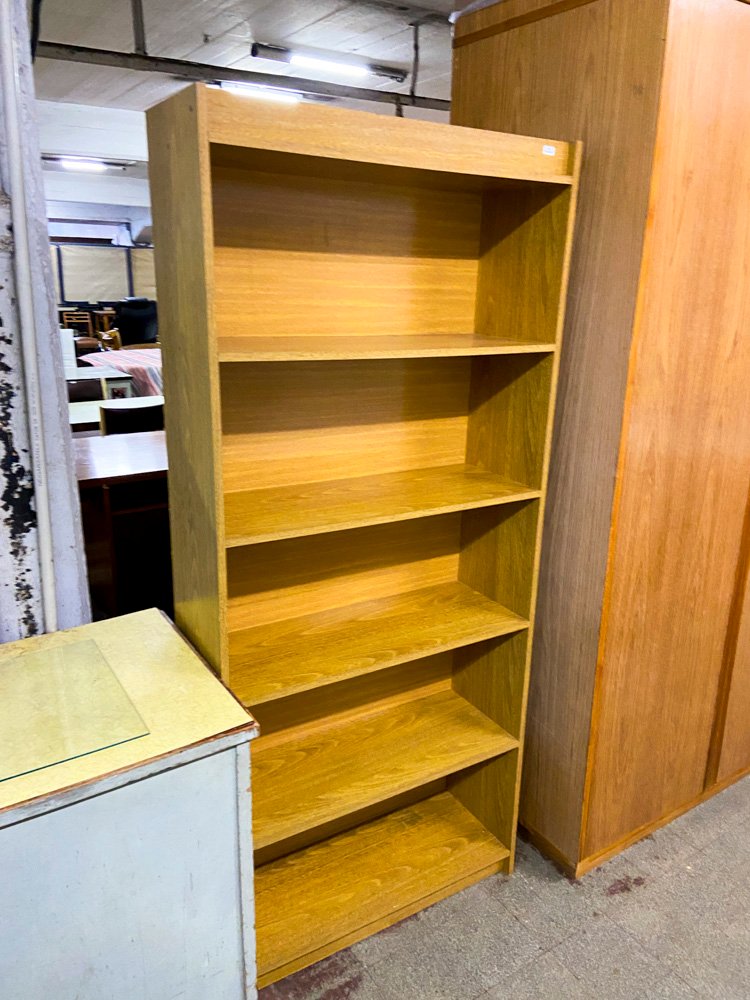Estantería de madera de 5 niveles