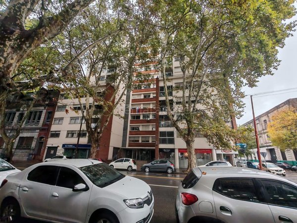 Edificio de apartamentos en venta