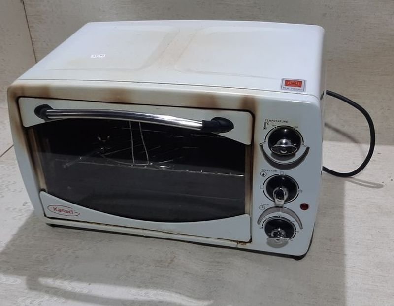 Horno Eléctrico Kassel Blanco con Accesorios
