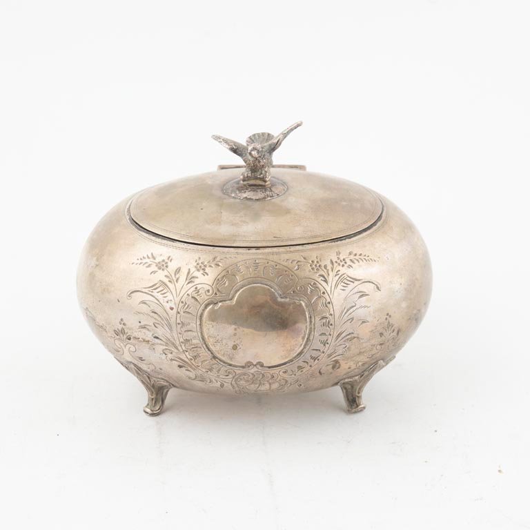 Alhajero Oval de Plata con Tapa Abatible y Figura de Ave