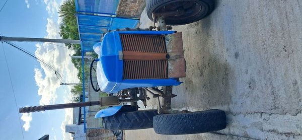 Tractores y maquinaria agrícola, partes y accesorios - imagen 2