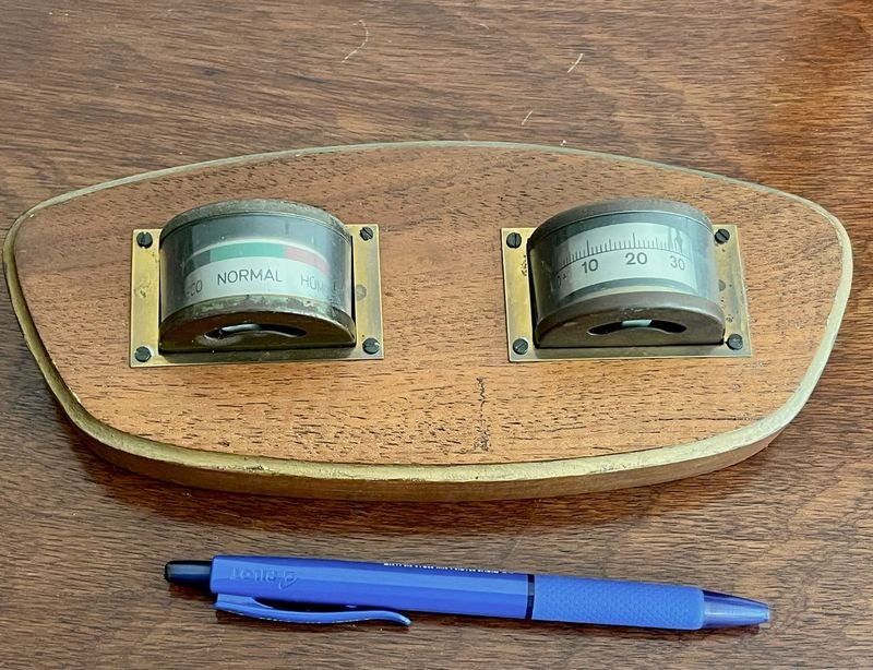 Barómetro de Madera con Termómetro y Higrómetro