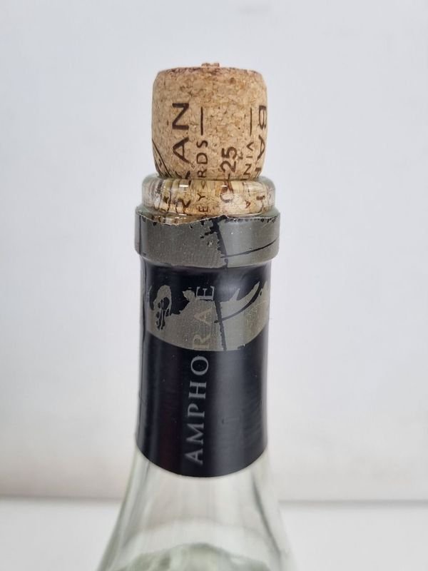 Bebidas Alcohólicas con Etiquetas y Botellas - imagen 7