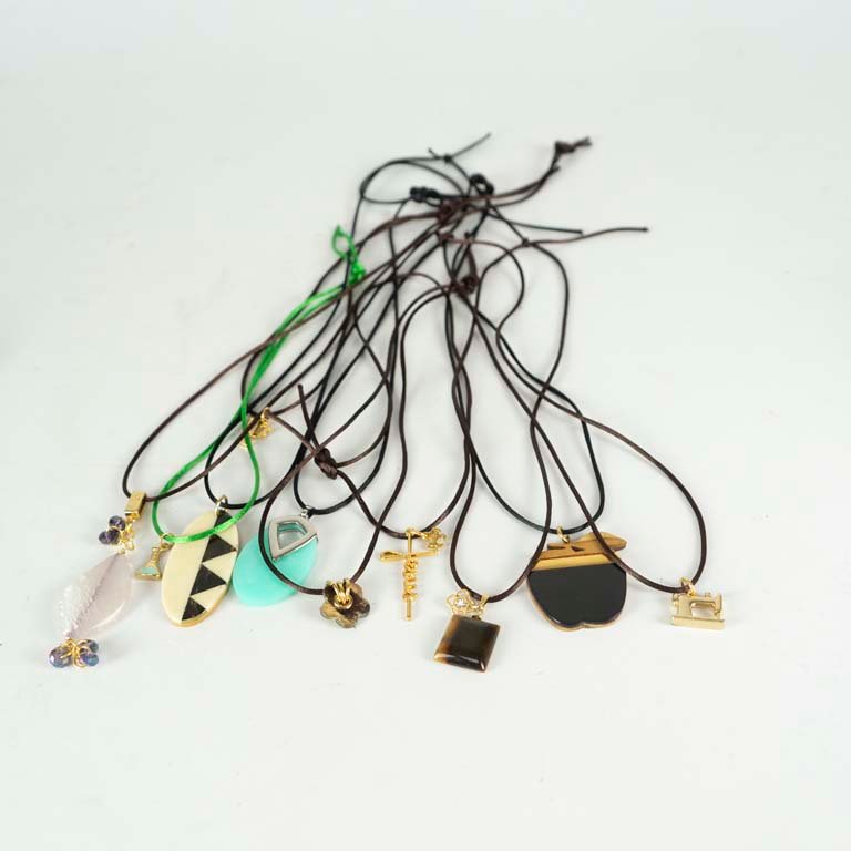 Item 2103726 - Image 0