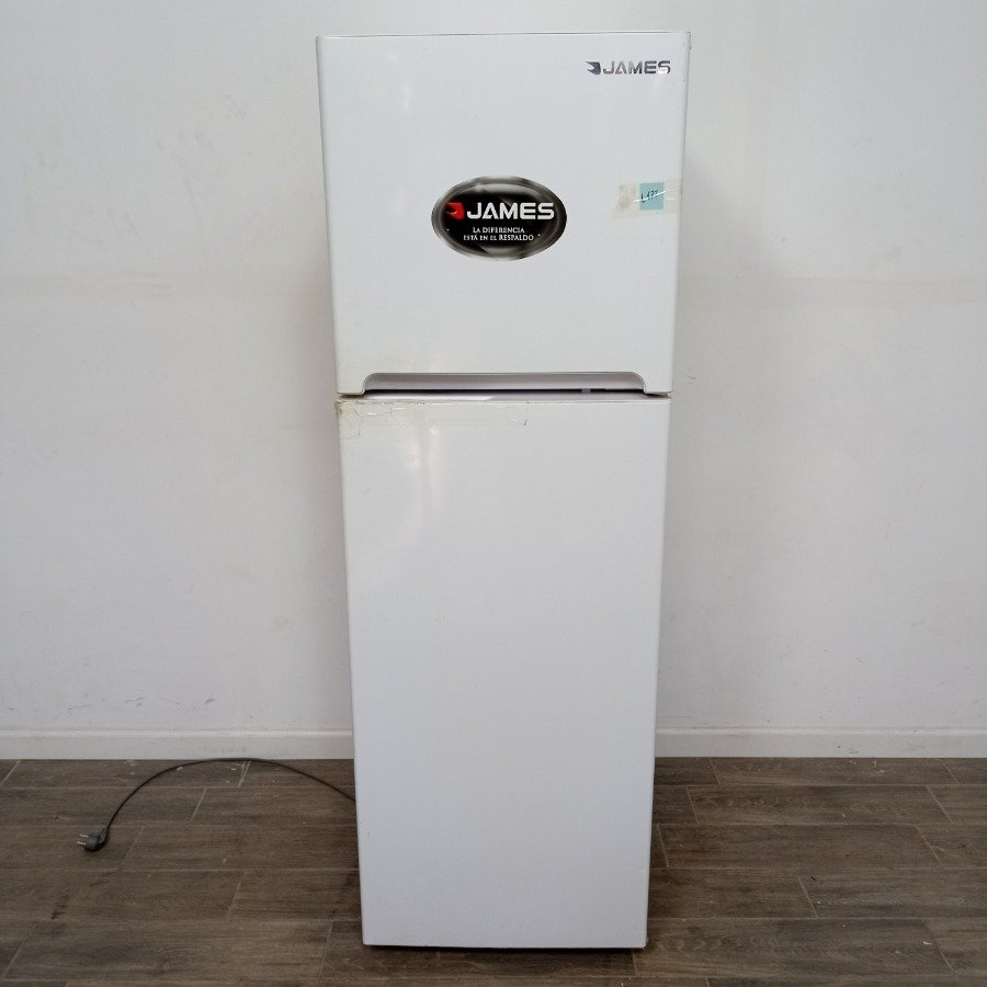 Item 15716 - Image 0