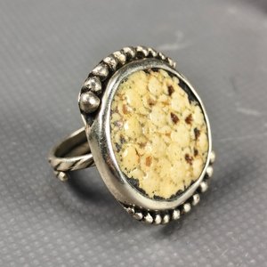 Lote de 4 Anillos: Plata con Nácar y Perla, Plateado con Circones, Alpaca Regulable - imagen 5