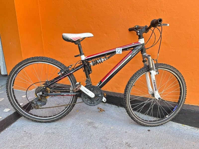 Bicicleta de Montaña R24 con Amortiguadores y Cambios Shimano - imagen 4
