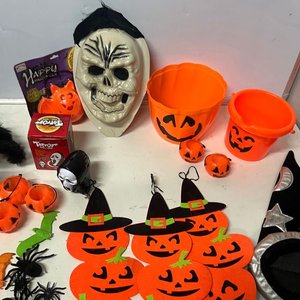 Lote de Decoración Halloween: Calabazas, Careta, Arañas y Más - imagen 7