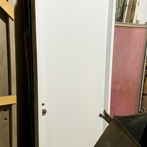 Lote siguiente: Dos puertas interior mdf color beige con detalle 203 x 75 cm