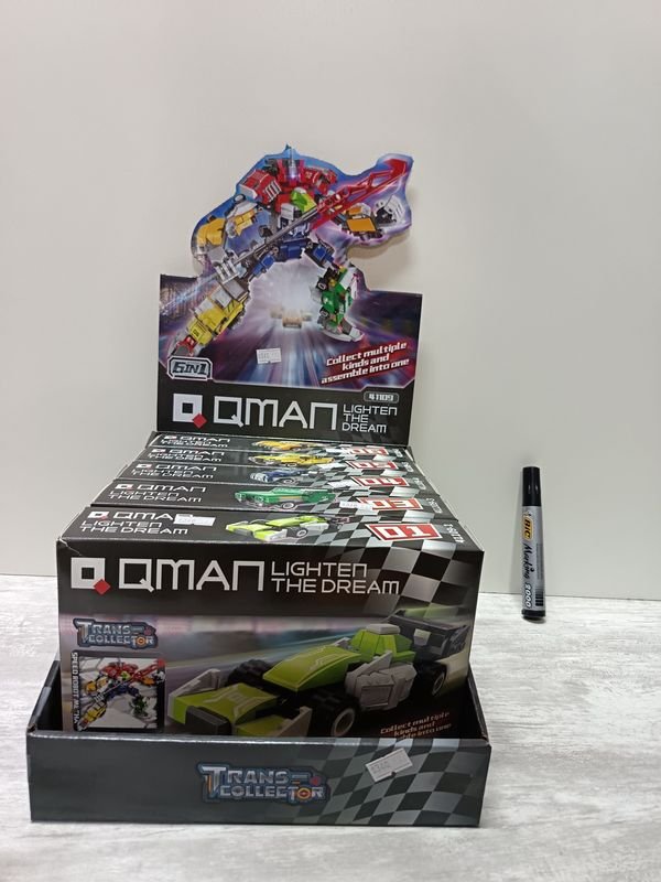 Lote siguiente: Colección de 5 Transformers coleccionables