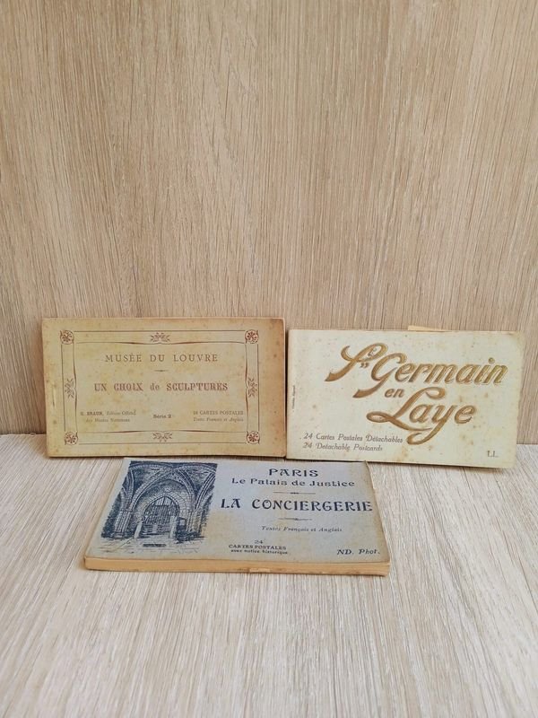 Lote siguiente: Colección de libros postales antiguos sobre museos en Francia