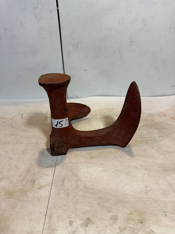 Horma triple de hierro para zapatero - imagen 1