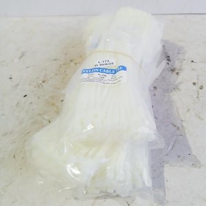 Lote siguiente: 10 Paquetes de 100 Precintos de Nylon Blancos 4 x 150 mm