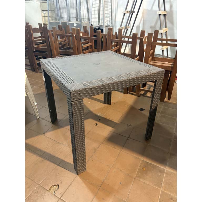 Item 2102554 - Image 0