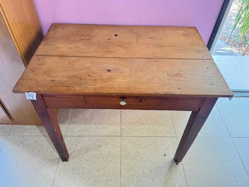 MESA DE CAMPO DE MADERA MACIZA CON CAJÓN - imagen 2