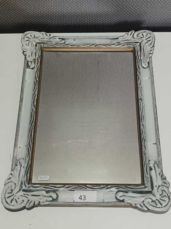 Item 879908 - Image 0