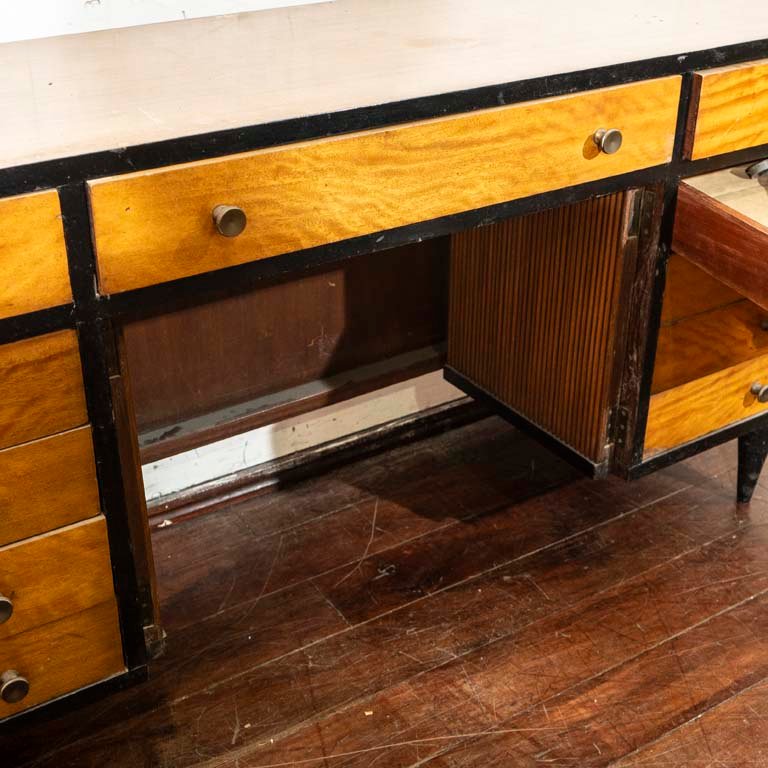 Item 2104494 - Image 2