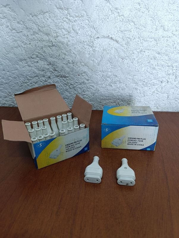 Lote anterior: Set de fichas y patas para juegos