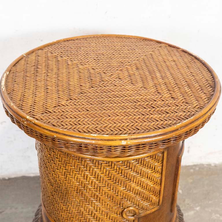 Base para mesa con molduras de pasta y sectores de mimbre - imagen 2