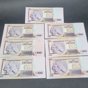 Lote de 7 Billetes Uruguayos de $100 Sin Circular - imagen 4