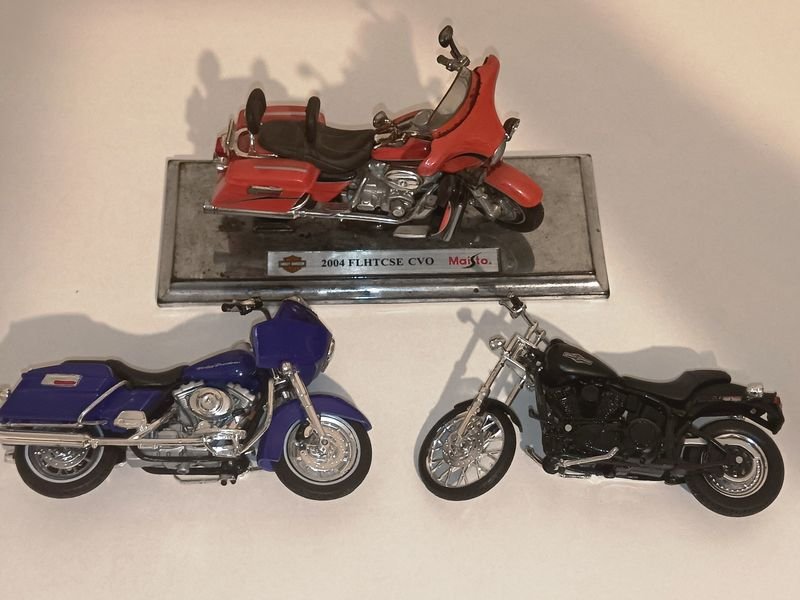 Item 895423 - Image 1