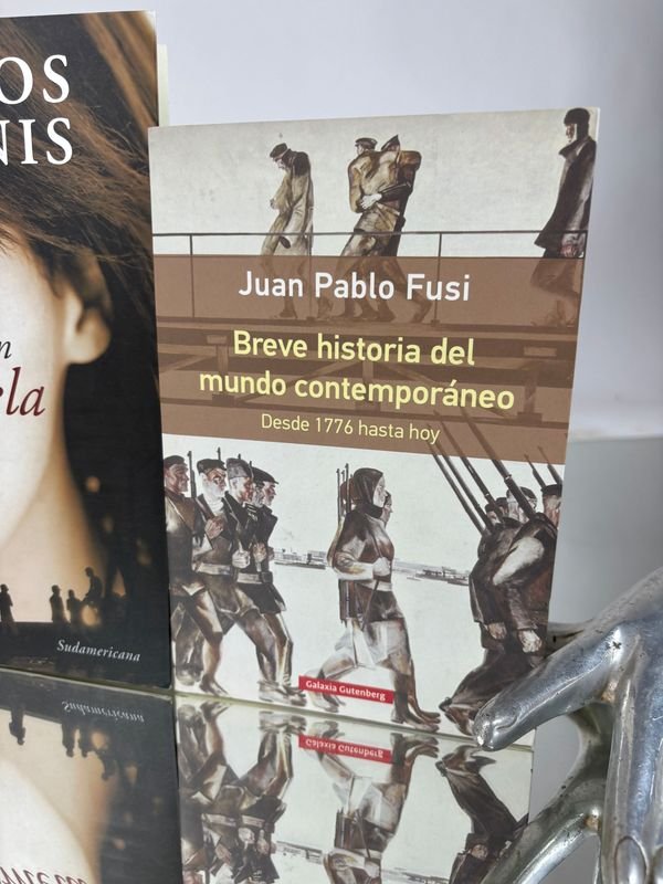Colección de libros de narrativa y historia - imagen 6