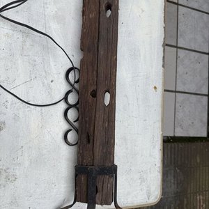 Lámpara de Pie Rústica de Madera Maciza y Hierro Forjado - imagen 7