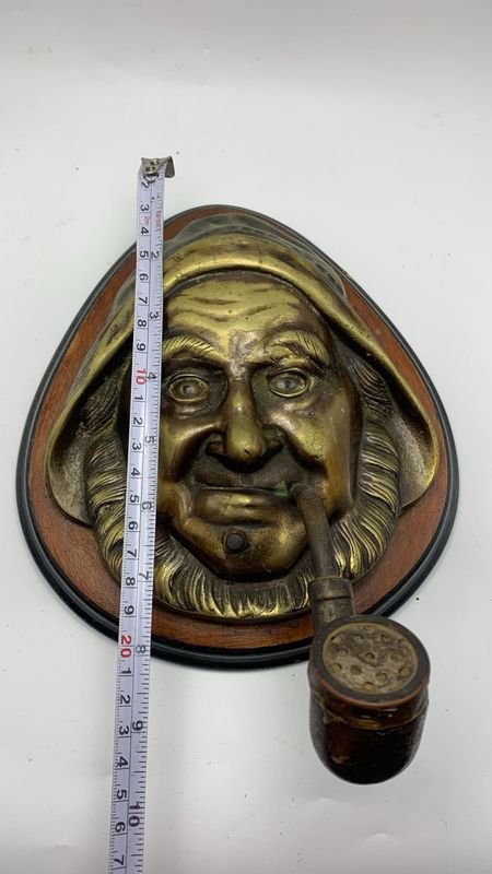 Antiguo escultura de marinero de bronce y madera - imagen 3